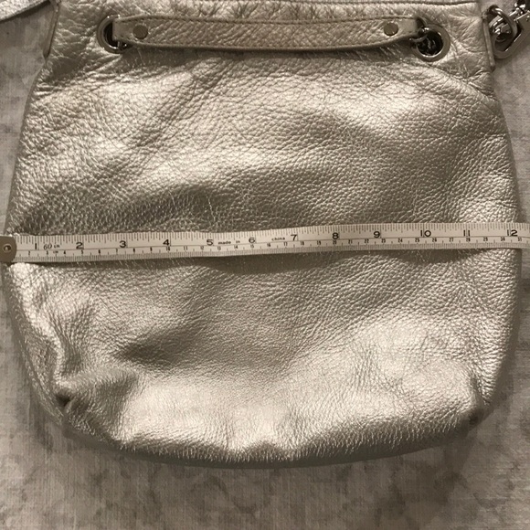 MICHAEL KORS Silver Leather Handbag - Picture 7 of 9
